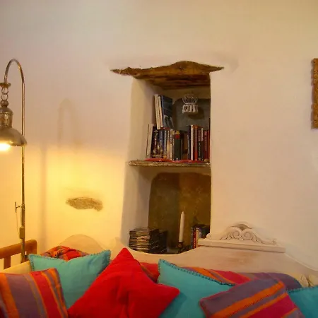 Holiday home Traditional Medieval Stone House In 